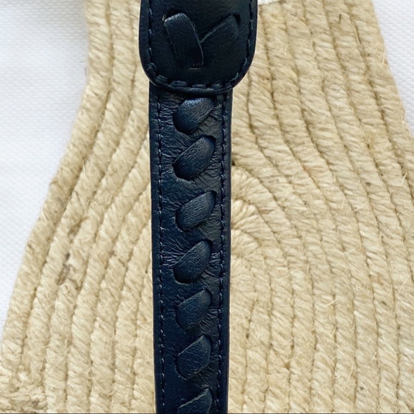 Jack Rogers Navy Sandals 6.5 NWT - Picture 2 of 5